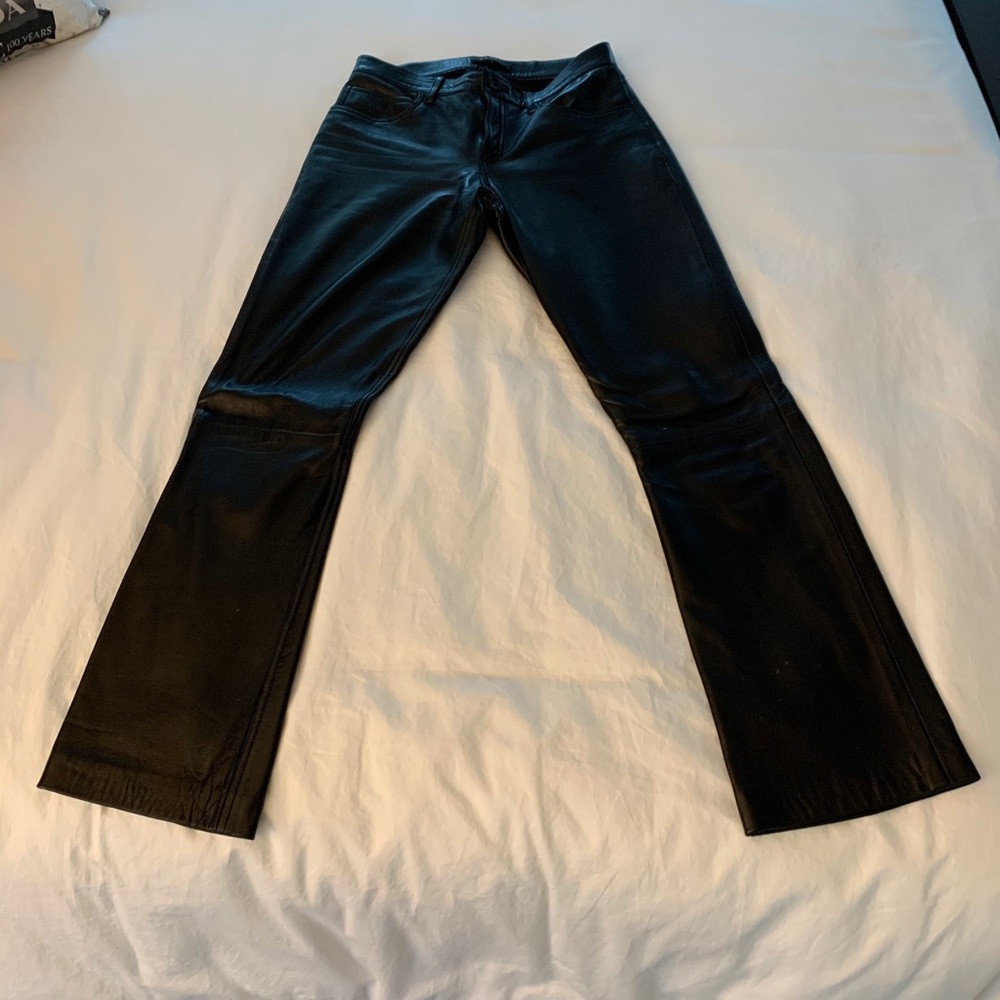 😁Swann Buttery soft black leather pants size M😁